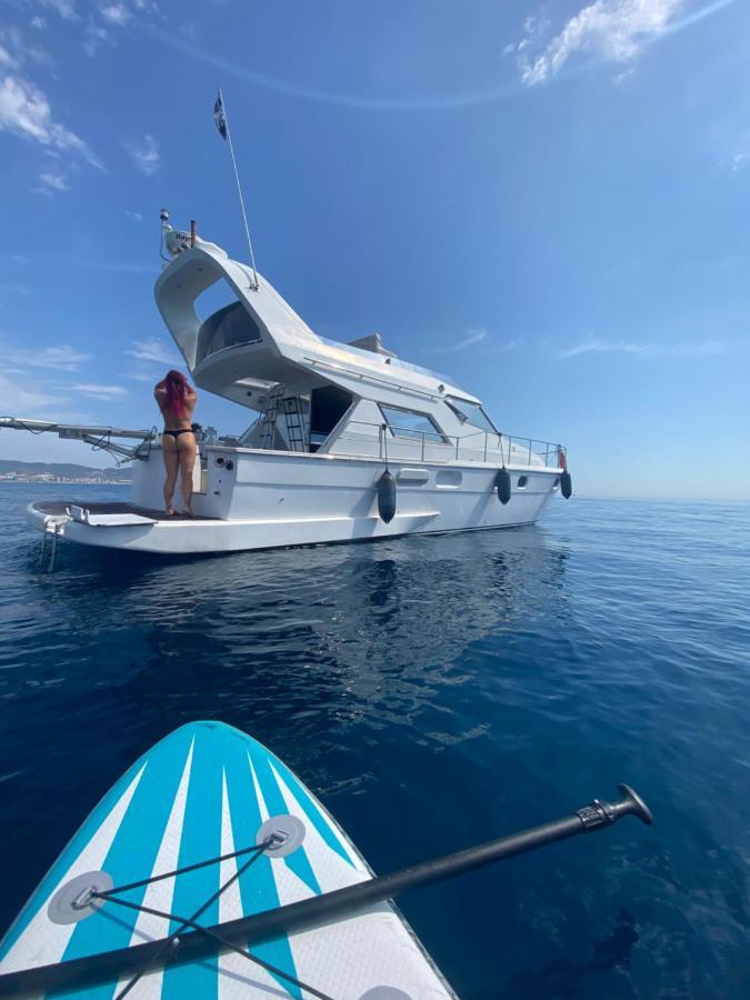 Barco Muy Romantico Con Parking! Sant Adria de Besos Εξωτερικό φωτογραφία